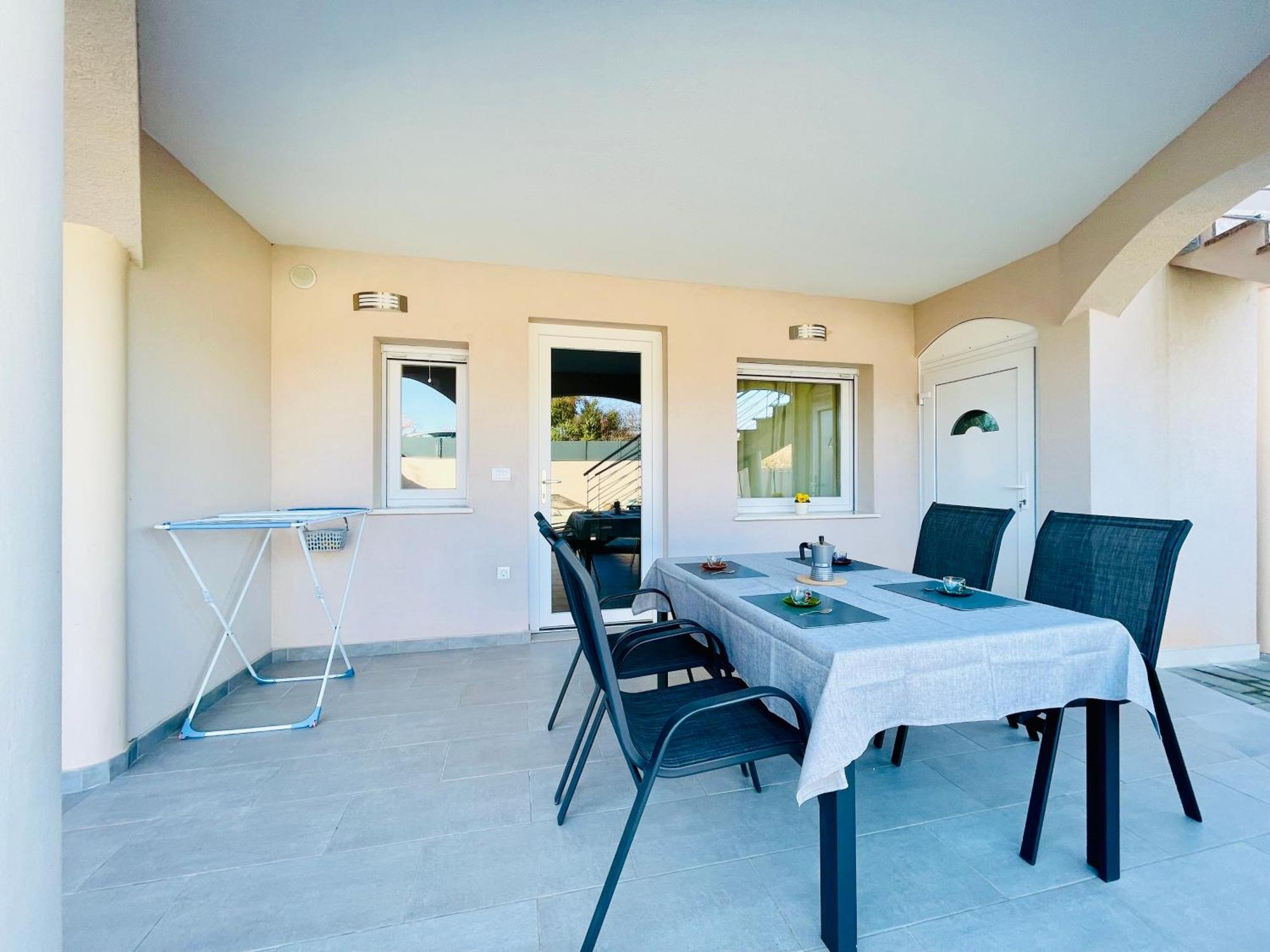 New Apartments Miya - Peroj Beach エクステリア 写真